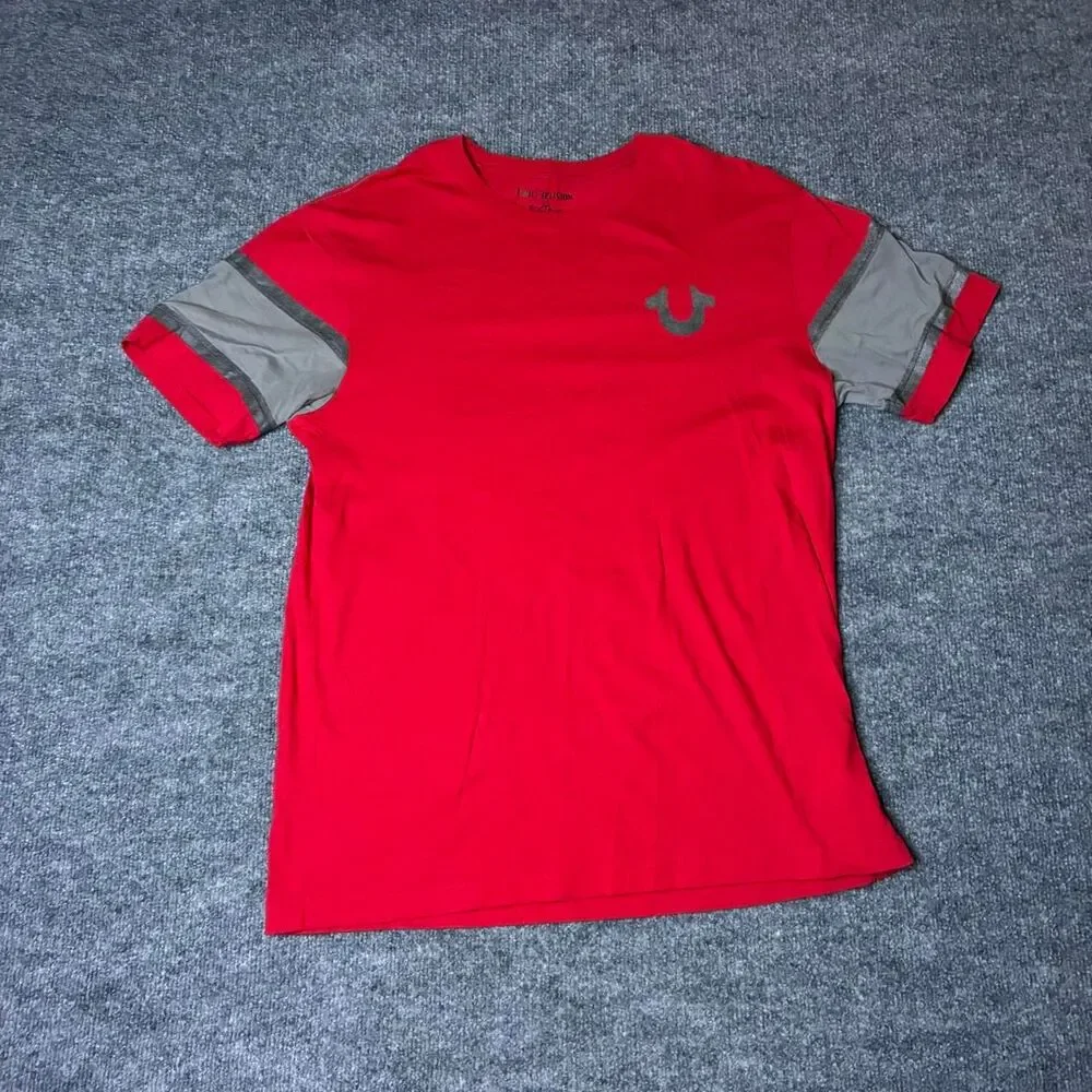 True Religion World Tour T Shirt Men’s Large Red Gray Logo Short Sleeve